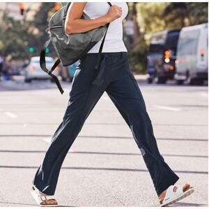 Athleta 6 Destination Wide Leg Pant Black